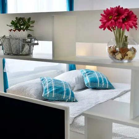 Studio Apartman Holiday 3* Pula